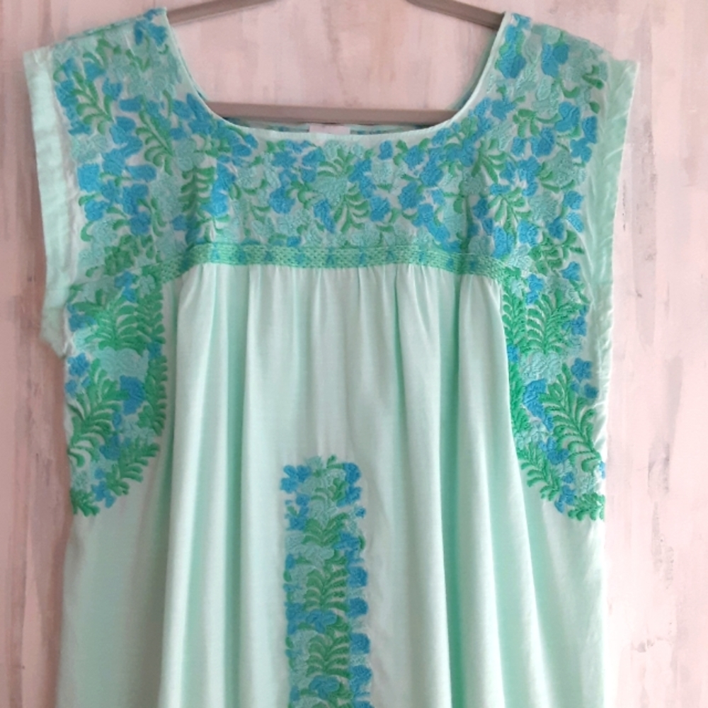 Beautiful Mexican blouse.